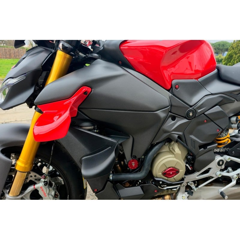 ZA228 Fuel tank side covers left and right side Carbon Ducati Streetfighter V4 S 2025+ CNC Racing