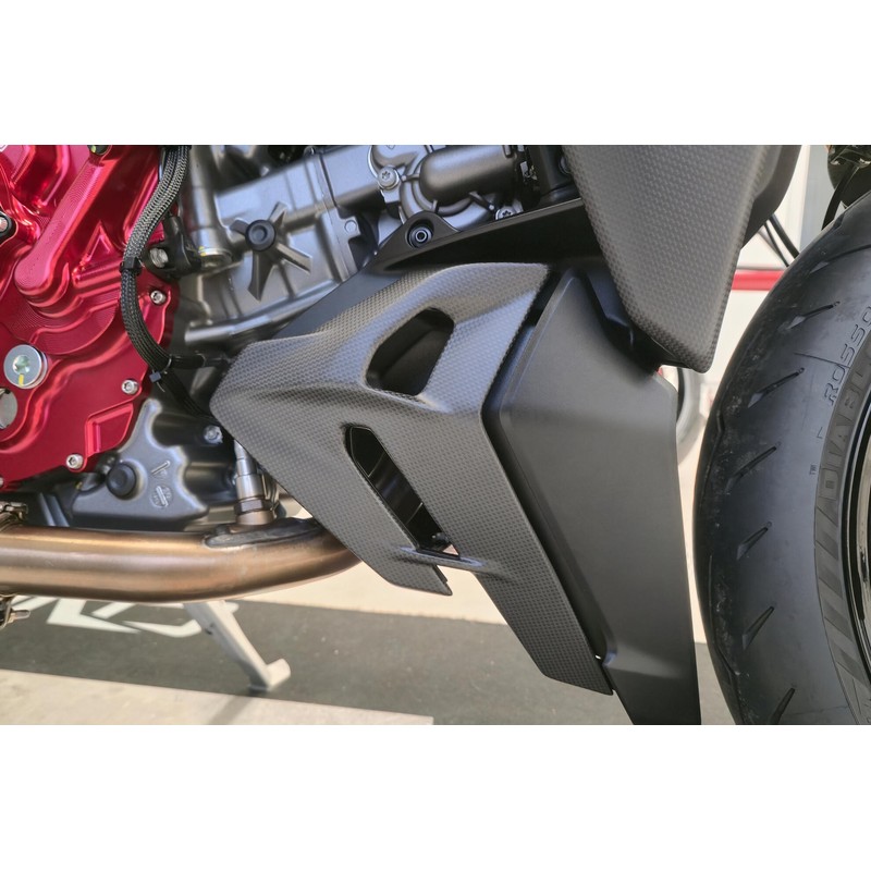 ZA211 Rear bellypan cover LH RH Carbon Ducati Streetfighter V2 My2025 2025+ CNC Racing