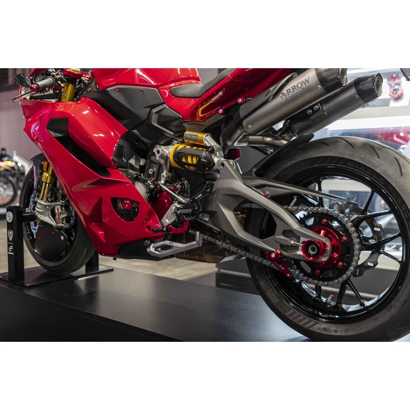 PR333 Lower Chain Guard for Panigale and Streetfighter Ducati Hypermotard V2 Sp 2026+ CNC Racing