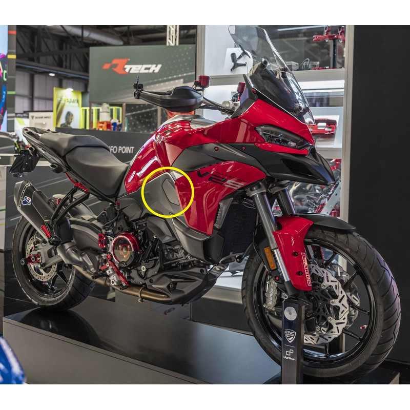 ZA396 Chiusura pannello laterale destro in carbonio per Ducati Multistrada V2 My2025 2025+ CNC Racin