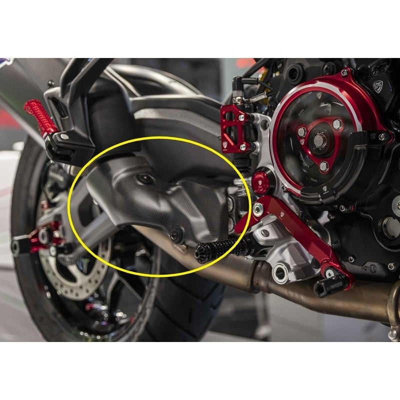 ZA392 Exhaust pipe heat guard in carbon for Ducati Multistrada V2 My2025 2025+ CNC Racing