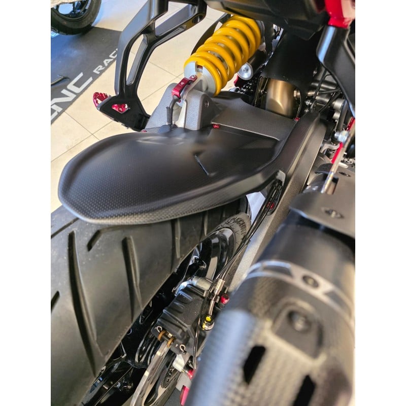 ZA388 Fuel tank cover in carbon for Ducati Multistrada V2 My2025 2025+ CNC Racing