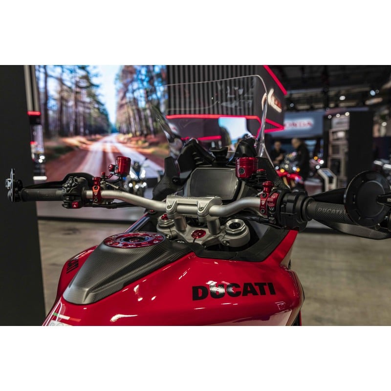 Cover plancia interna in carbonio per Ducati Multistrada V2 My2025 2025+ CNC Racing