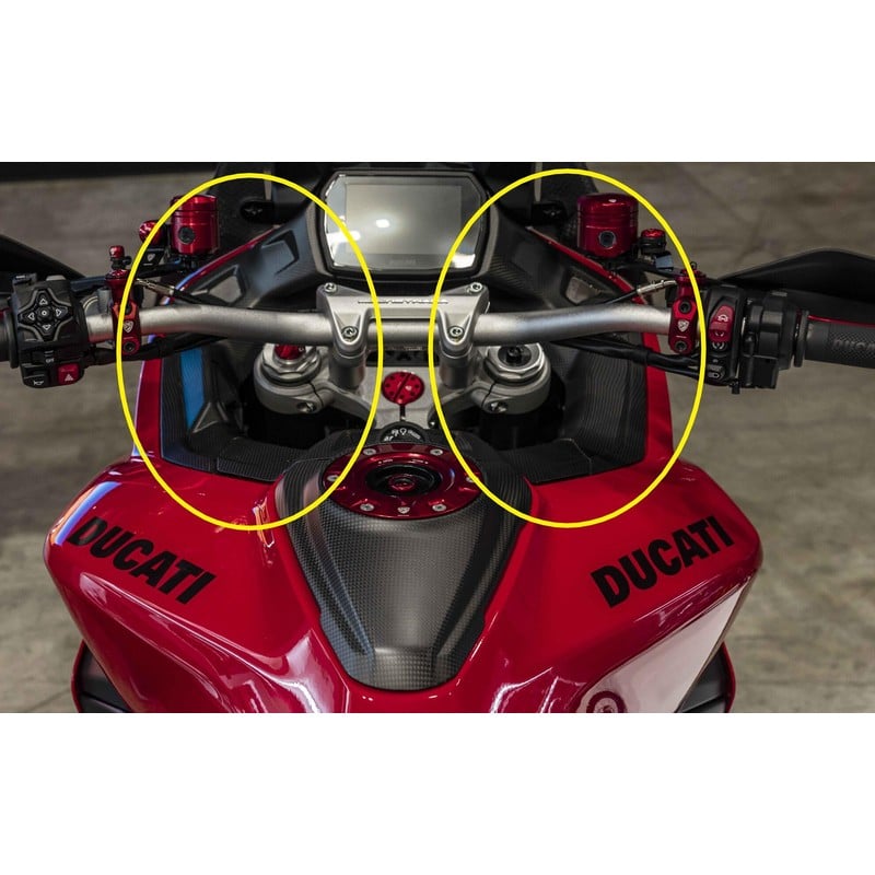 Cover plancia interna in carbonio per Ducati Multistrada V2 My2025 2025+ CNC Racing
