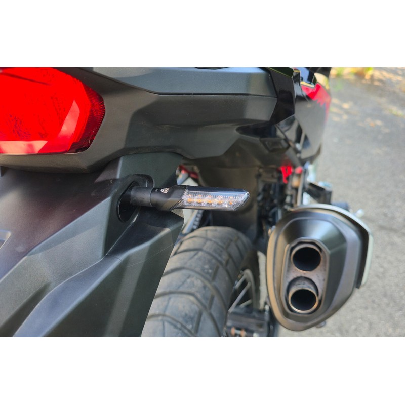 ID022_APRILIA Turn indicator Led Sequential STYLE Homologated Aprilia CNC Racing ID022