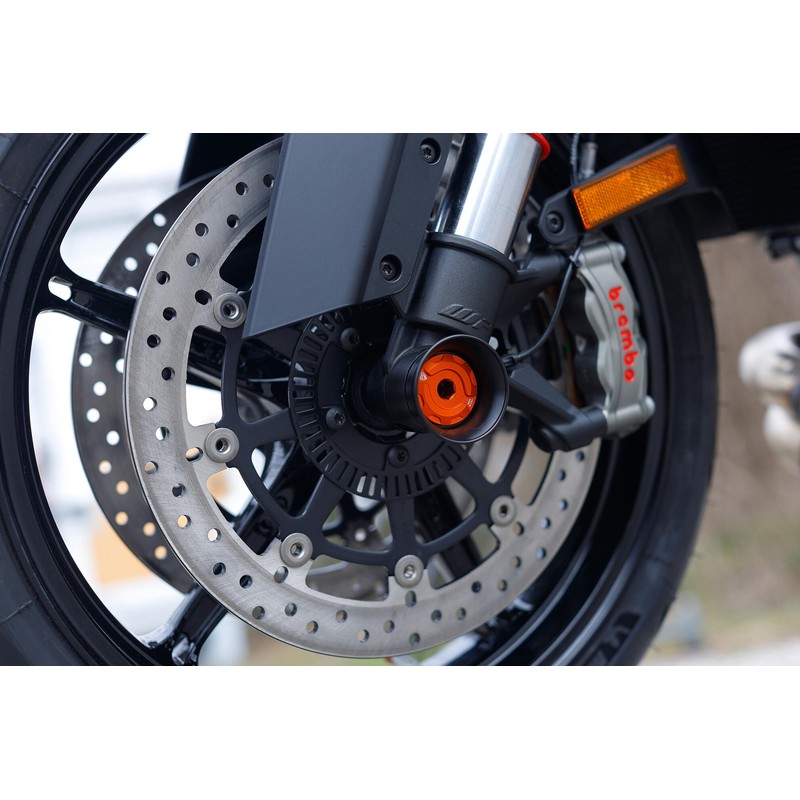 TP551_02 Tamponi protezione ruota anteriore RACE Ktm Naked Bike 1290 Super Duke Gt 2016+ CNC Racing