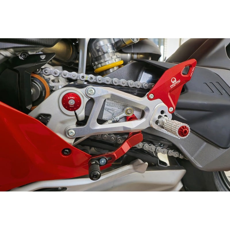 Pedane regolabili Pramac Racing Limited Edition Ducati Superbike Panigale V4 S 2025+ CNC Racing