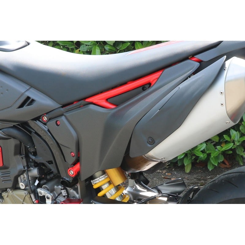 Cover laterali telaietto posteriore carbonio Ducati Hypermotard 698 Mono 2024+ CNC Racing