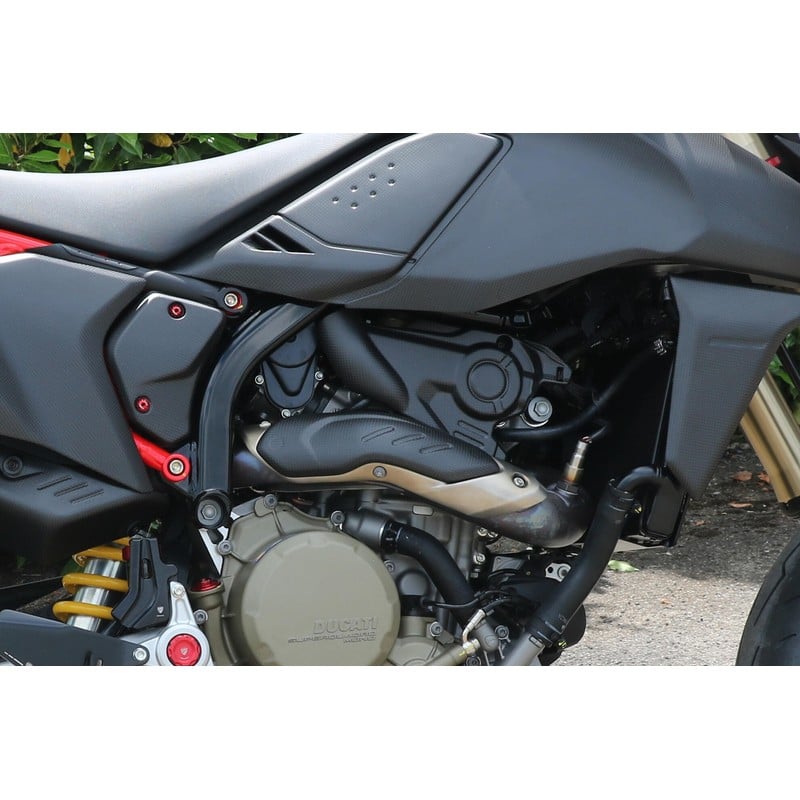 ZA274 Engine cover RH Carbon Ducati Hypermotard 698 Mono 2024+ CNC Racing