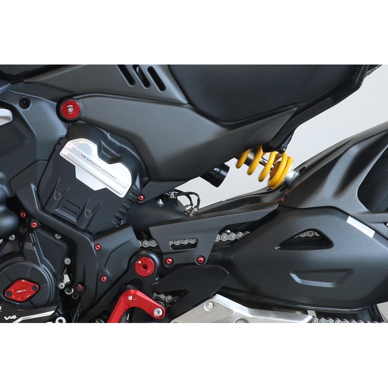 ZA263 Upper chain guard Carbon Ducati Diavel V4 RS 2026+ CNC Racing