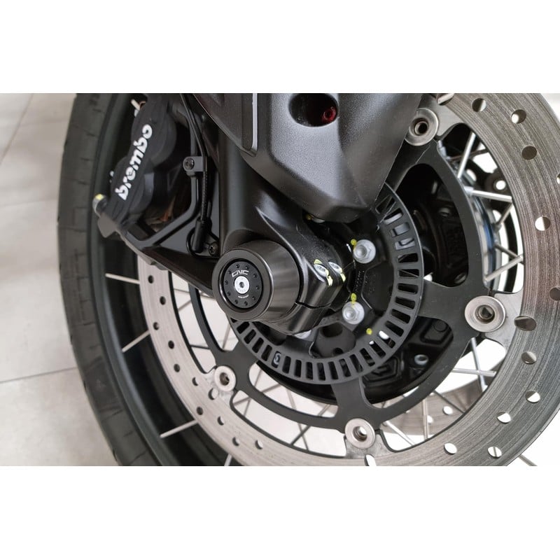TP420_03 Tamponi protezione ruota anteriore Moto Guzzi V100 Mandello 2022+ CNC Racing
