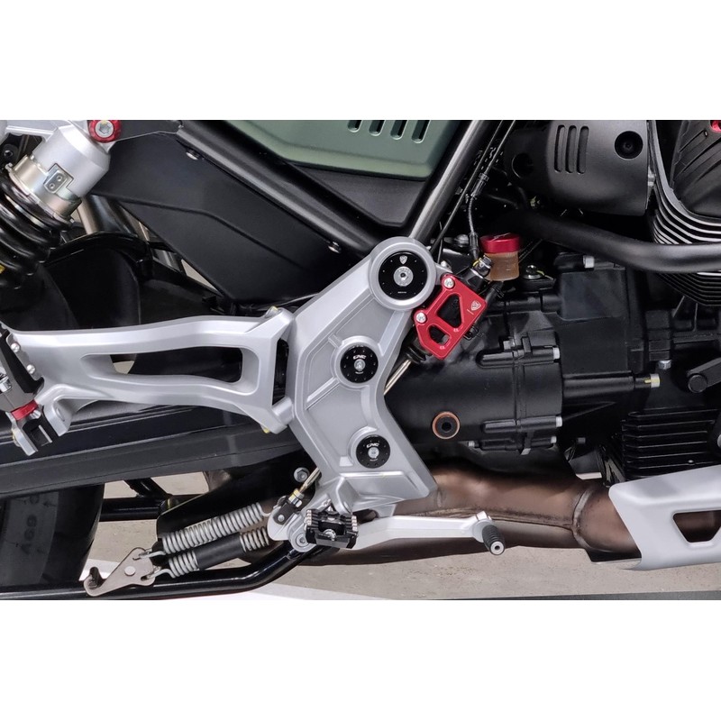 TT402 Frame caps kit Moto Guzzi V85 Tt E4 2019+ CNC Racing