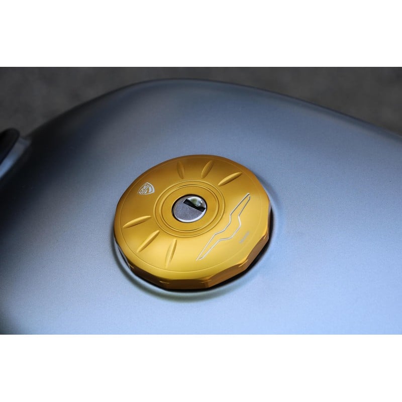 TS101 Fuel tank cap Moto Guzzi V7 Stone E4 2019+ CNC Racing