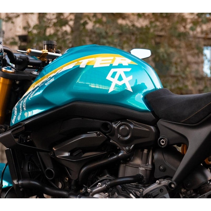 ZA344 Cover inferiori serbatoio carburante carbonio Ducati Monster 937 2021+ CNC Racing