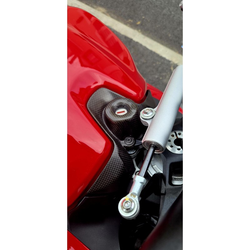 ZA201 Cover blocchetto chiavi in carbonio per Ducati Streetfighter V2 955 2022+ CNC Racing