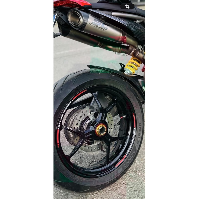 Fermaglio per dado ruota posteriore Ducati CNC Racing DAM03