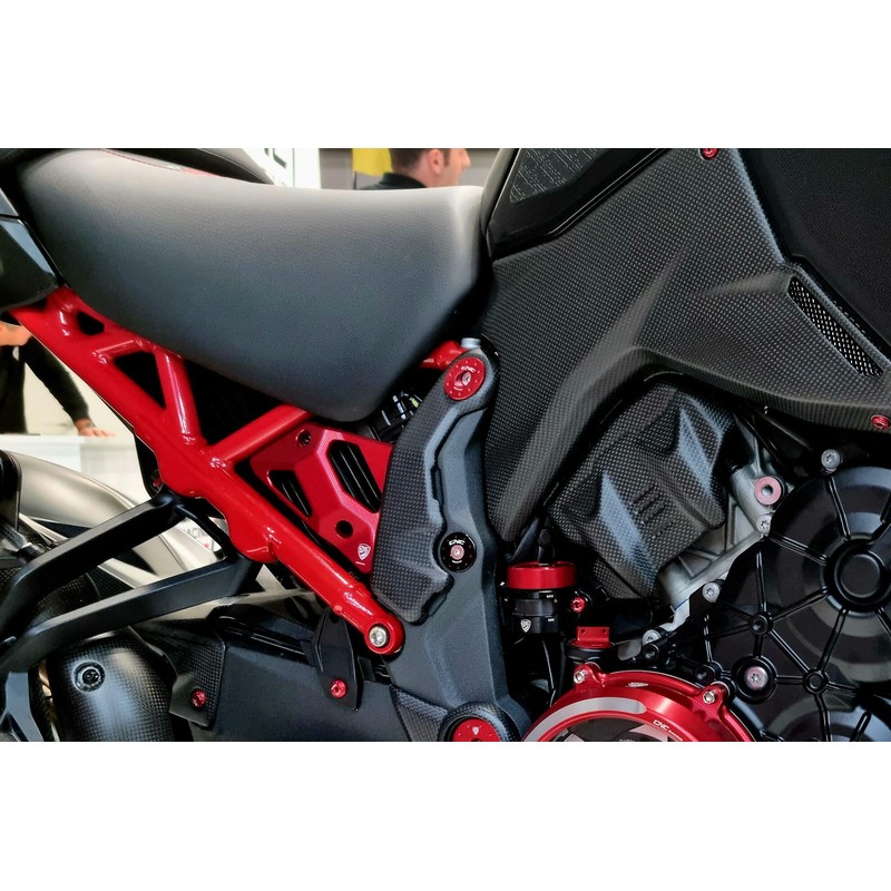 Protezione regolatore tensione Ducati Multistrada V4 Pikes Peak 2022+ CNC Racing