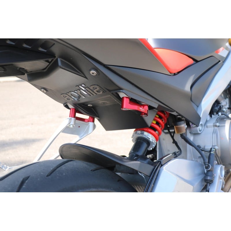 Piastre sostitutive pedane passeggero Aprilia RS 660 2021+ CNC Racing