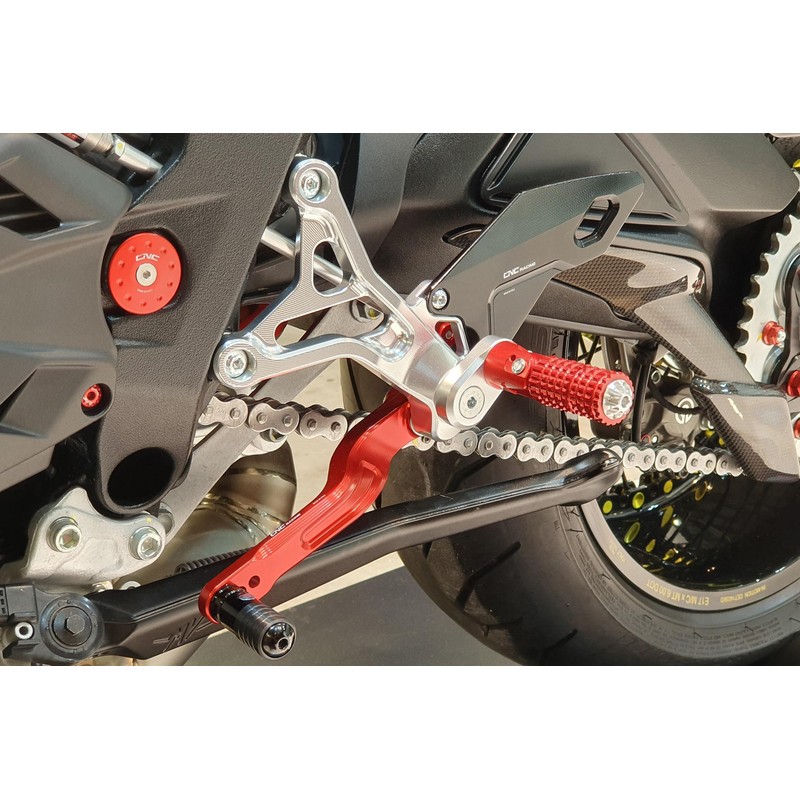 PE228 Adjustable rear sets Mv Agusta Dragster 800 RC E4 2017+ CNC Racing