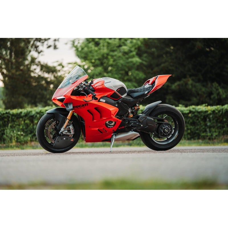 PE408 Adjustable rear sets RPS Carbon Ducati Superbike Panigale V4 R 2019+ CNC Racing