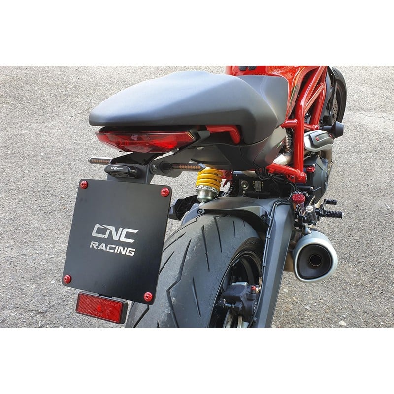 Porta targa regolabile Supersport Ducati Monster 1200 S 2017+ CNC Racing