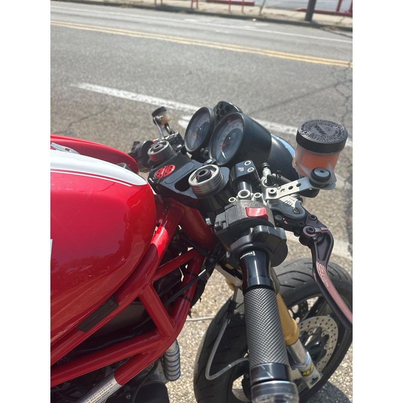PSA11_01 Triple clamps Handlebar clamps hole covers Ducati Monster 1000 2003+ CNC Racing