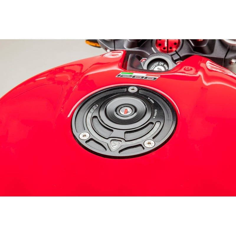 Tappo serbatoio carburante flangia Carbon Ducati CNC Racing TSB03