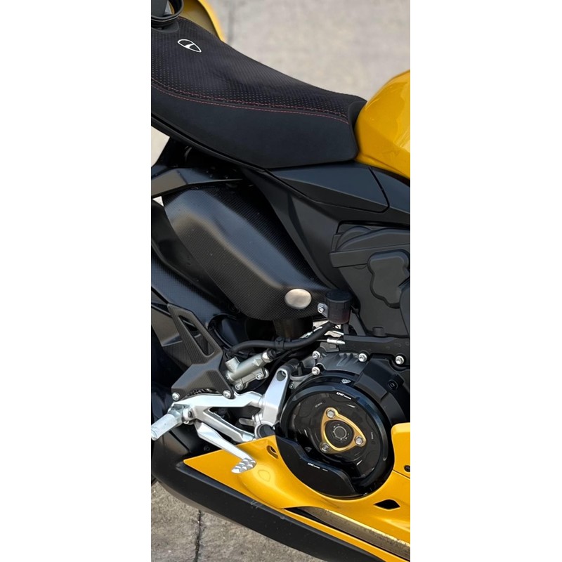 Protezione calore scarico in carbonio per Panigale e Ducati Streetfighter V2 955 2022+ CNC Racing