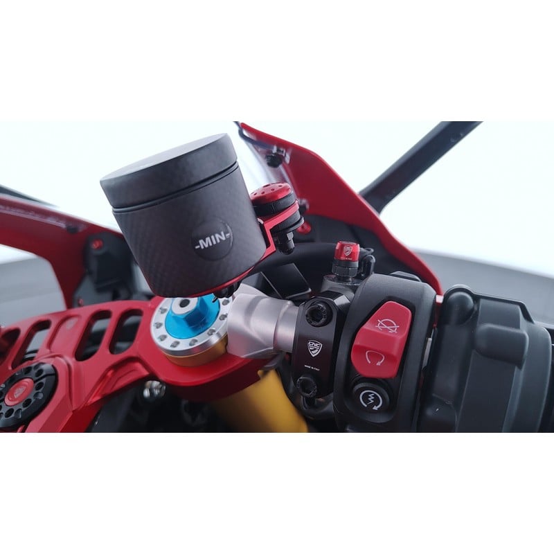 SE801_MV_AGUSTA Serbatoio olio freno anteriore 25 ml in carbonio Mv Agusta CNC Racing SE801
