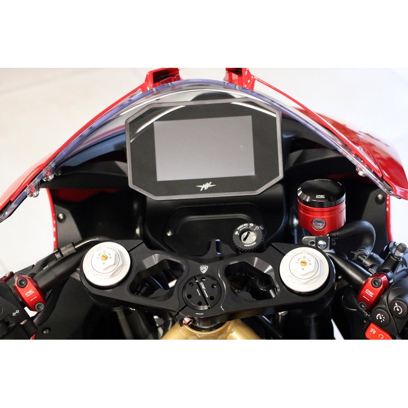 PST06 Triple clamps Top Yoke Mv Agusta F3 675 RC E4 2017+ CNC Racing