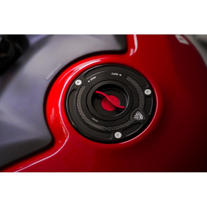 Tappo serbatoio carburante flangia Carbon Ducati CNC Racing TSB01