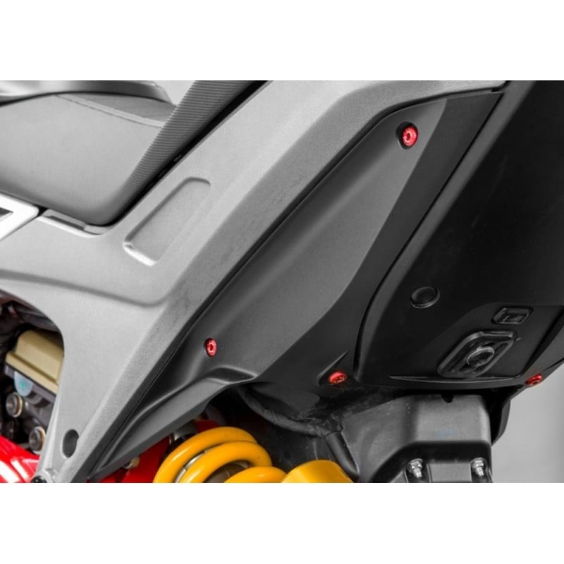 Kit viti fianchetti e codone Hyperstrada 939 Ducati Hypermotard 821 Sp 2013+ CNC Racing