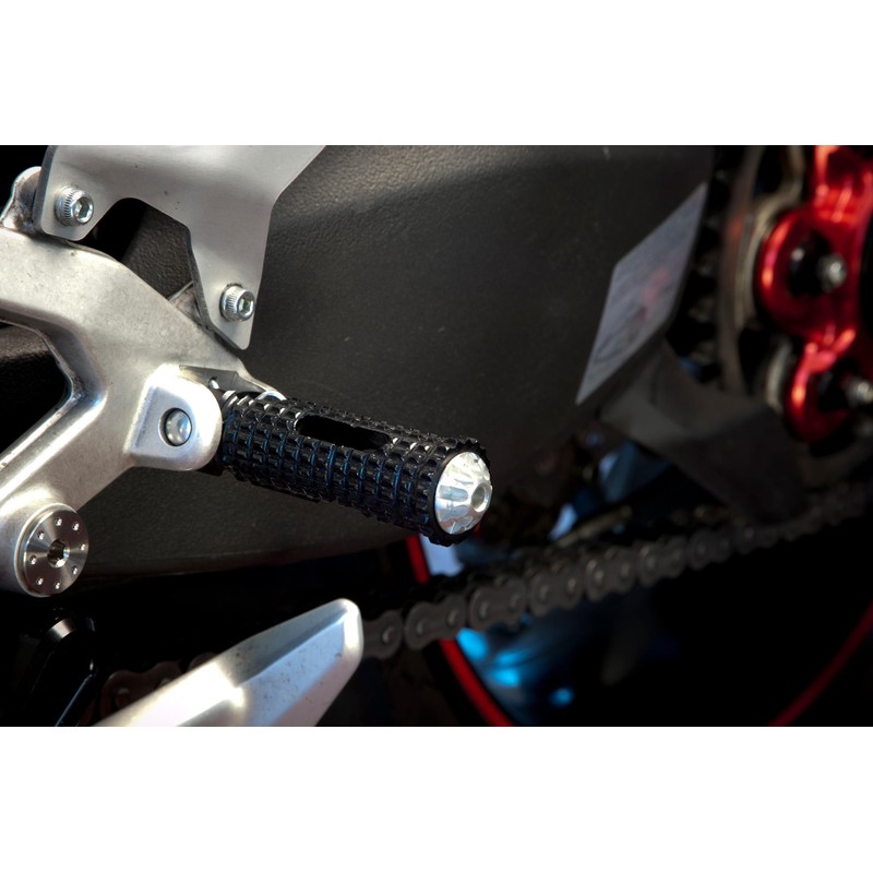 PC110_MV_AGUSTA Footpegs for stock rearsets driver Ducati Mv Agusta CNC Racing PC110