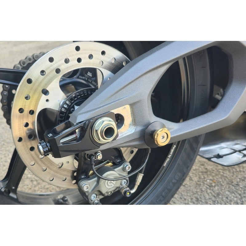 TD017 Chain Adjuster and Streetfighter Ducati Superbike Panigale V4 2025+ CNC Racing