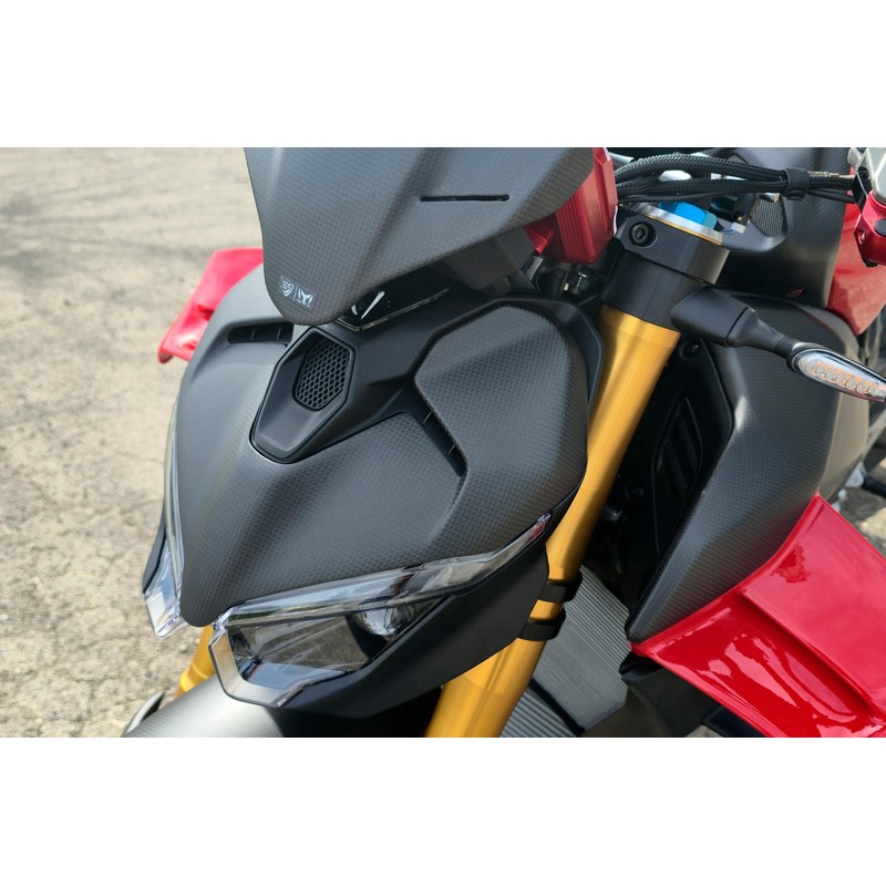 ZA217 Headlight front cover V2 and Carbon Ducati Streetfighter V4 2025+ CNC Racing