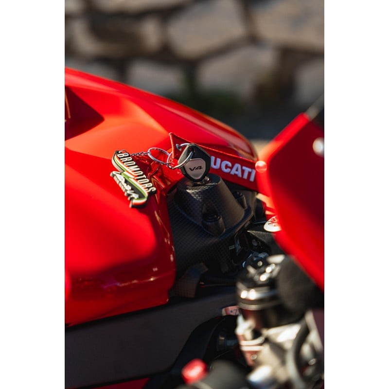ZA414 Ignition switch cover Carbon Ducati Superbike Panigale V4 2025+ CNC Racing