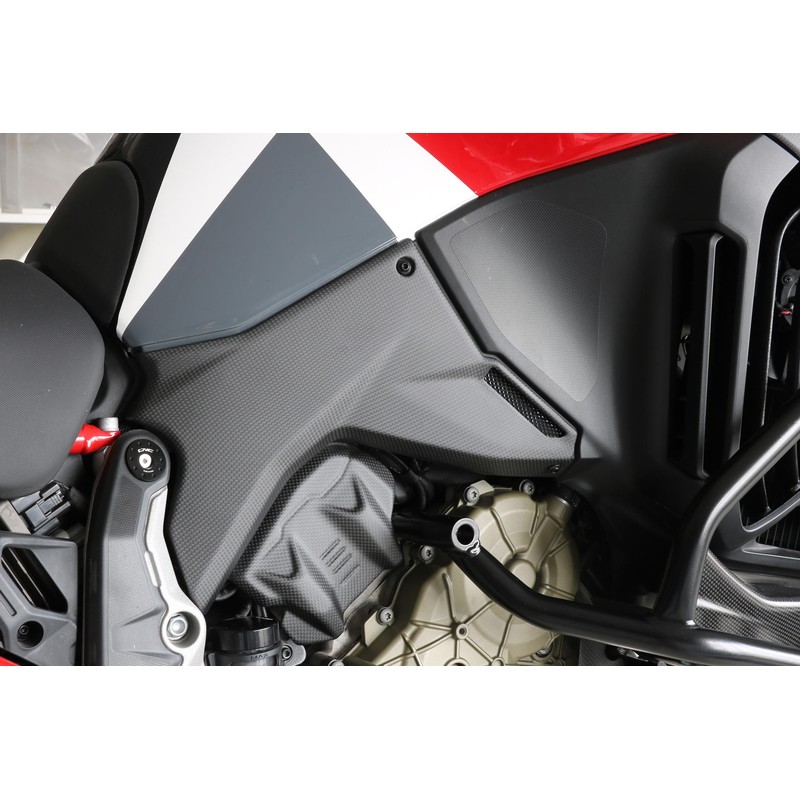 ZA361 Engine side covers Carbon Ducati Multistrada V4 2021+ CNC Racing