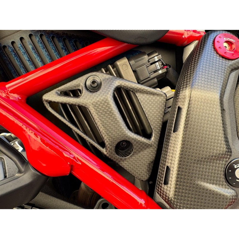 Protezione regolatore tensione in carbonio per Ducati Multistrada V4 Rally 2023+ CNC Racing