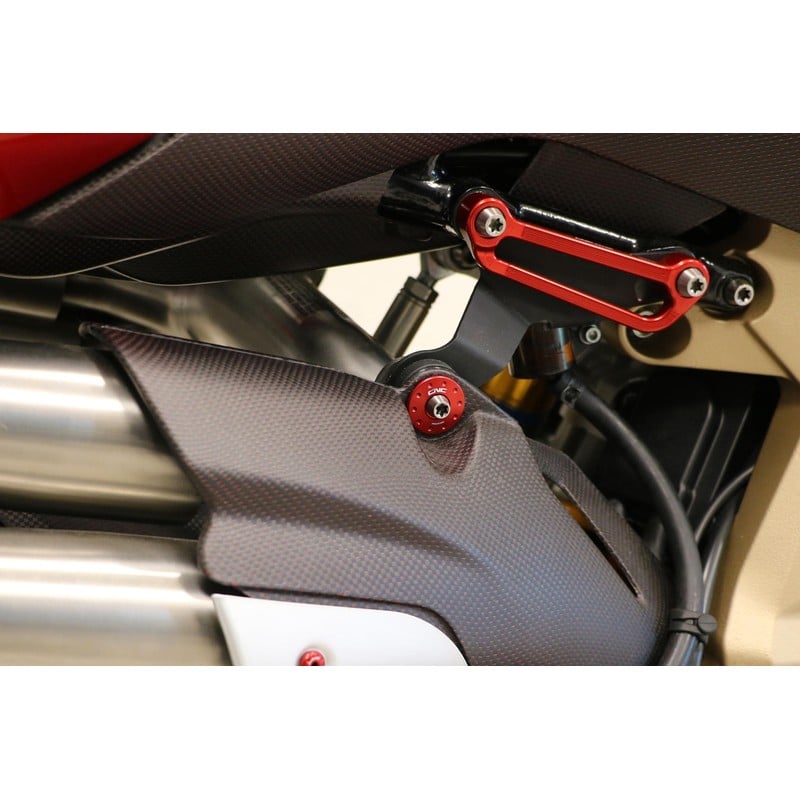 KV452 Silencer bracket screw collar Mv Agusta Brutale 4 1090 RR 2010+ CNC Racing