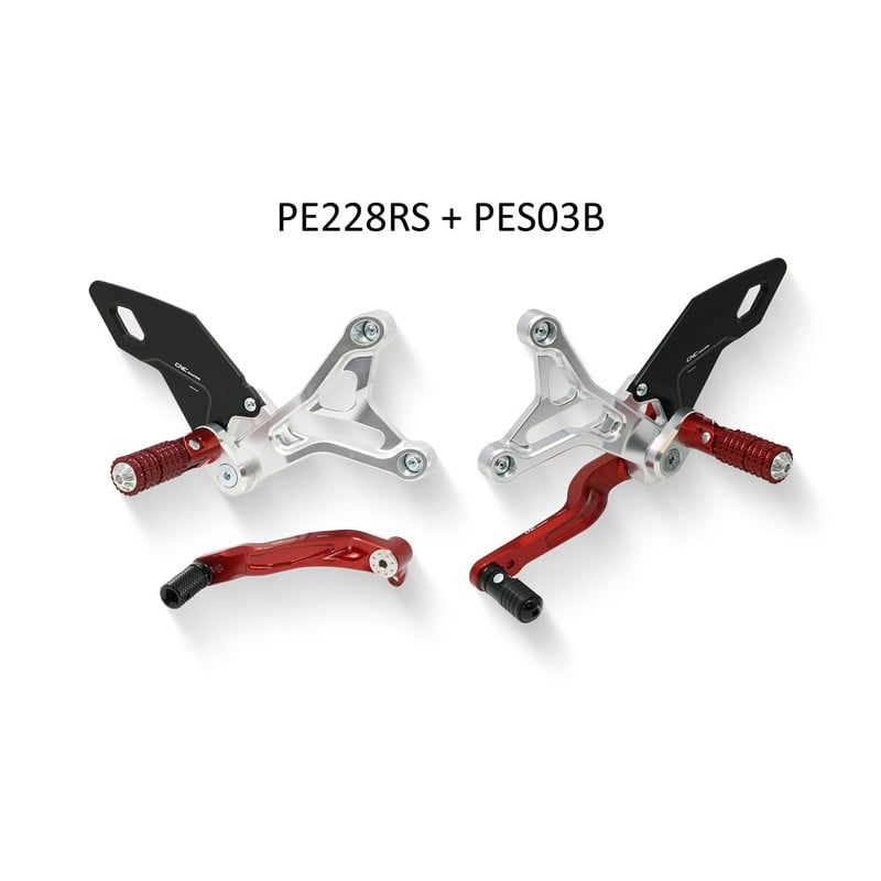 Kit paratacco lato destro pedane PE228 PE229 Mv Agusta Dragster 800 Rosso E4 2020+ CNC Racing