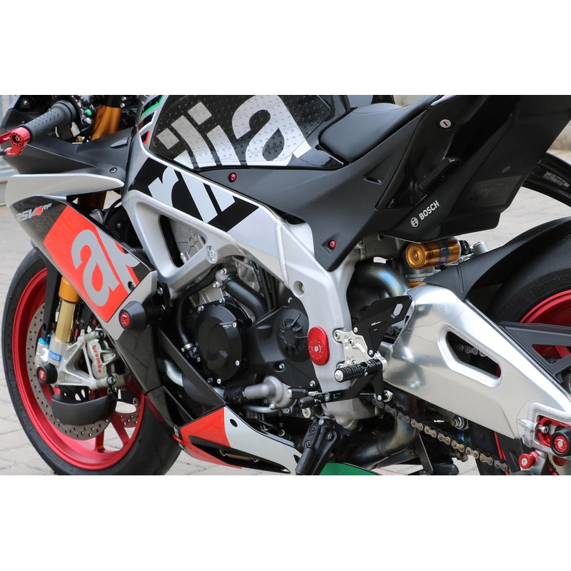TC318 Frame crash protectors Aprilia Tuono V4 1100 RR 2015+ CNC Racing