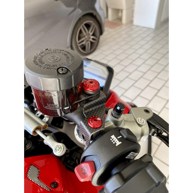 ZA973 Staffe serbatoi liquidi freno anteriore e frizione in carbonio opaco Ducati Streetfighter V4 S