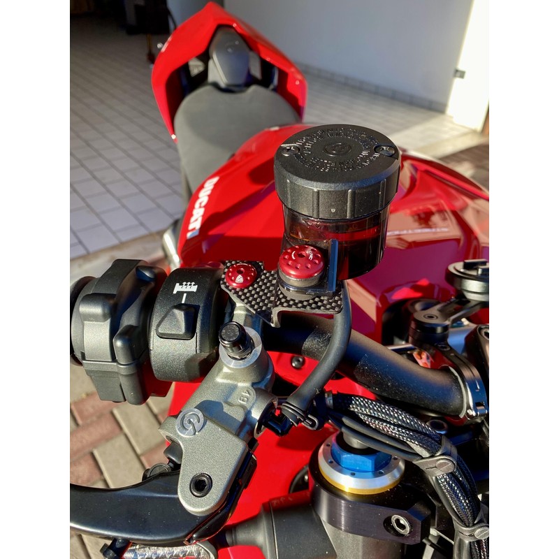 ZA973 Front brake and clutch oil tank brackets matt carbon Ducati Streetfighter V4 Sp2 2022+ CNC Rac