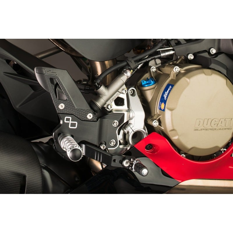 FTRDU014 Regulowane podnóżki z podnóżkami stałymi do użytku na szynie Ducati Panigale 1199 2012+ Lig