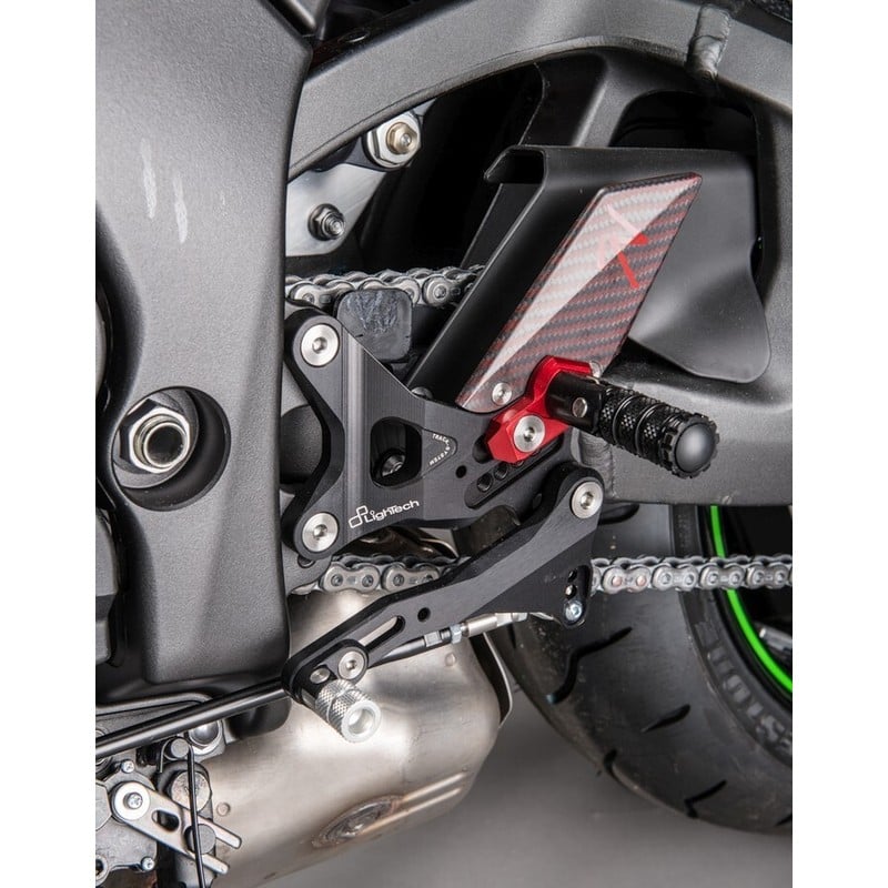 FTRKA003R Repose-pieds réglables version R Kawasaki ZX10R 2011+ Lightech