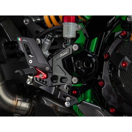 FTRKA015R Verstellbare Fußstützen R-Version Kawasaki Z900SE 2017+ Lightech