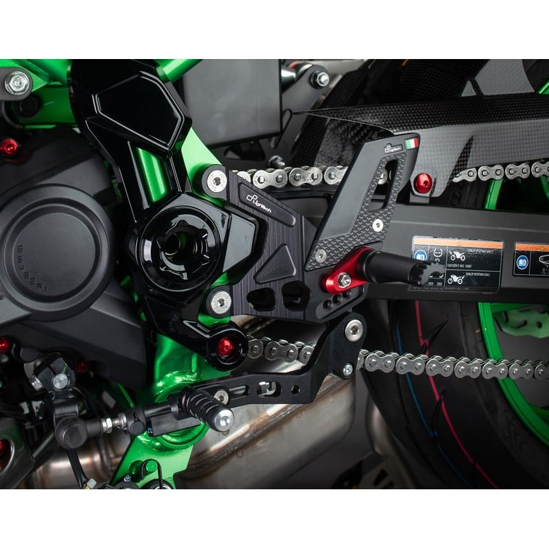 FTRKA015R Verstellbare Fußstützen R-Version Kawasaki Z900SE 2017+ Lightech