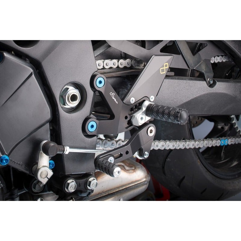 FTRSU003W Adjustable Rear Sets With Fold Up Foot Pegs Suzuki GSX-S1000 2015+ Lightech