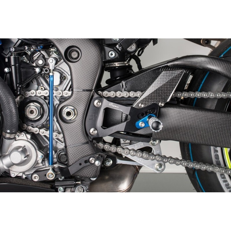 FTRSU004W Reposapiés ajustables con reposapiés articulados Suzuki GSX-R1000R 2017+ Lightech