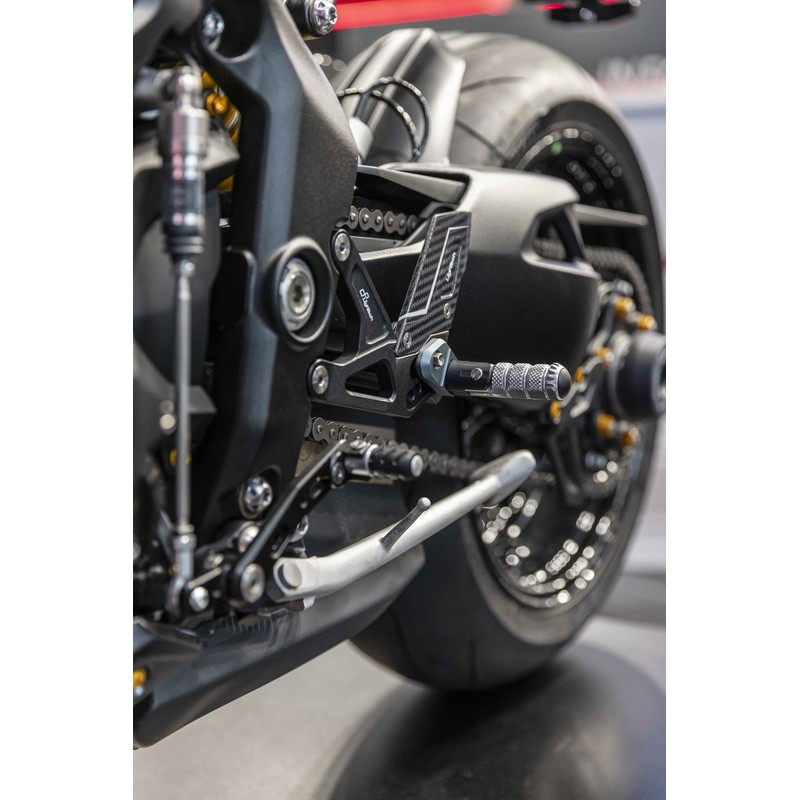 FTRTR007R Repose-pieds réglables - Version « R » Triumph Speed Triple 1200 RX 2025+ Lightech